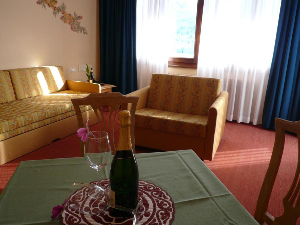 Rta Hotel Catturani Madonna Extérieur photo