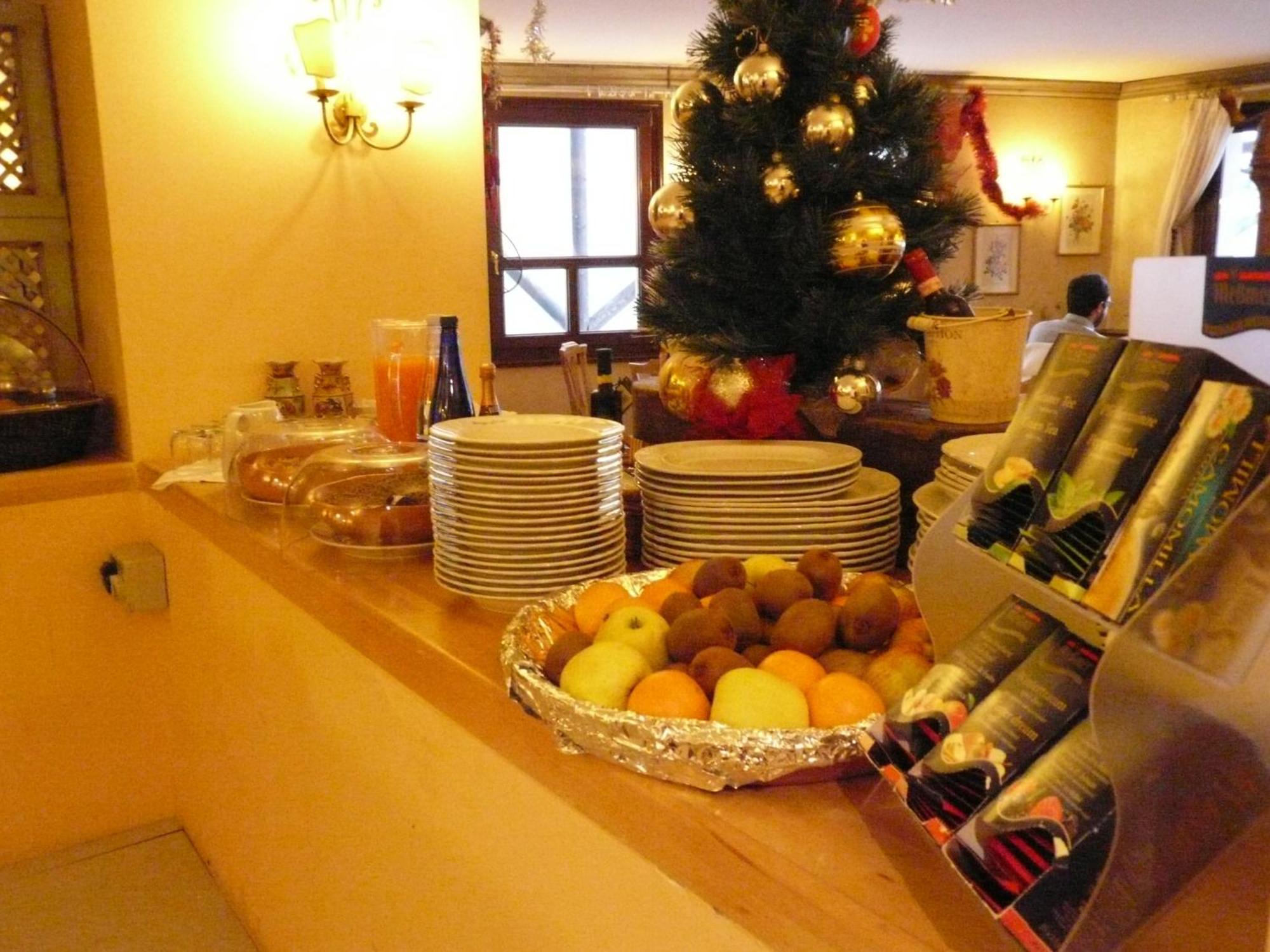Rta Hotel Catturani Madonna Extérieur photo